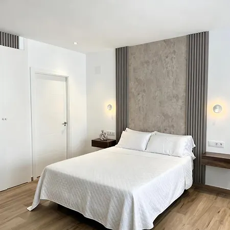 La Serrería-Premium Suite Apartments&Private Jacuzzi-2